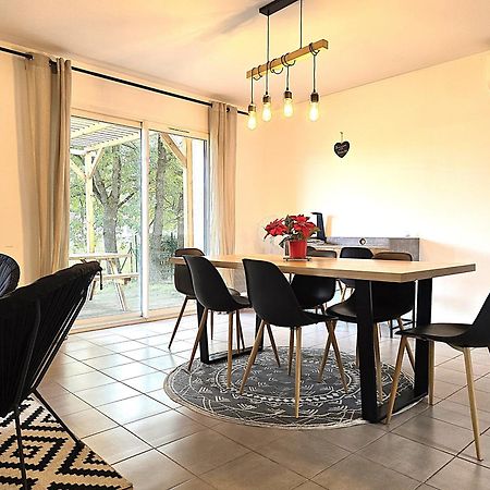 Le Clos Andree - Charmante Maison 8 Personnes - 5 Lits - Climatisation Reversible - Parking 3 Vehicules - Garage - Zone Nord Montauban - Terrasse Et Jardin Exterior photo