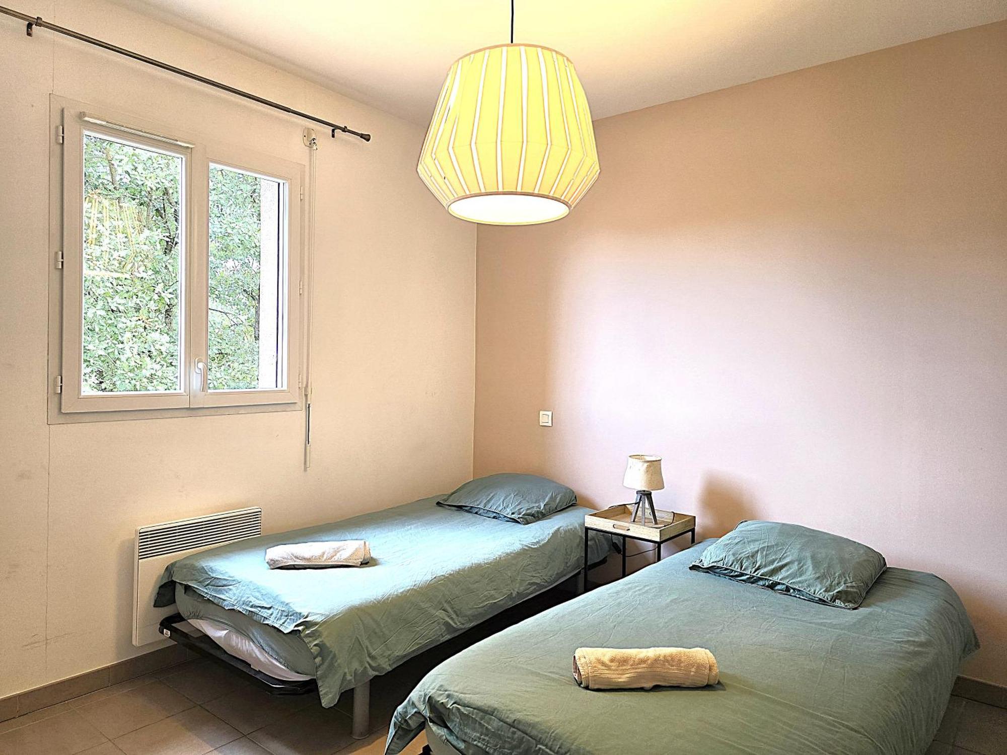 Le Clos Andree - Charmante Maison 8 Personnes - 5 Lits - Climatisation Reversible - Parking 3 Vehicules - Garage - Zone Nord Montauban - Terrasse Et Jardin Exterior photo