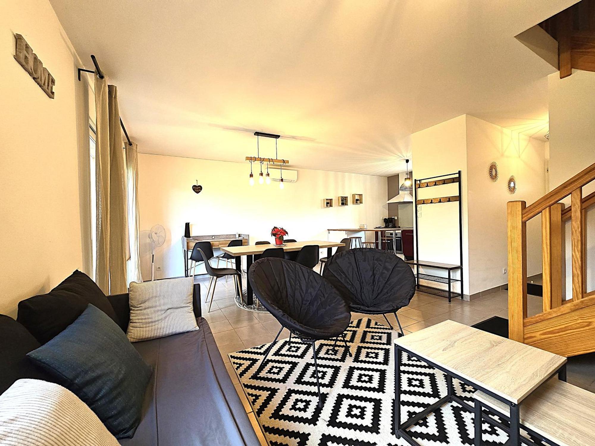 Le Clos Andree - Charmante Maison 8 Personnes - 5 Lits - Climatisation Reversible - Parking 3 Vehicules - Garage - Zone Nord Montauban - Terrasse Et Jardin Exterior photo